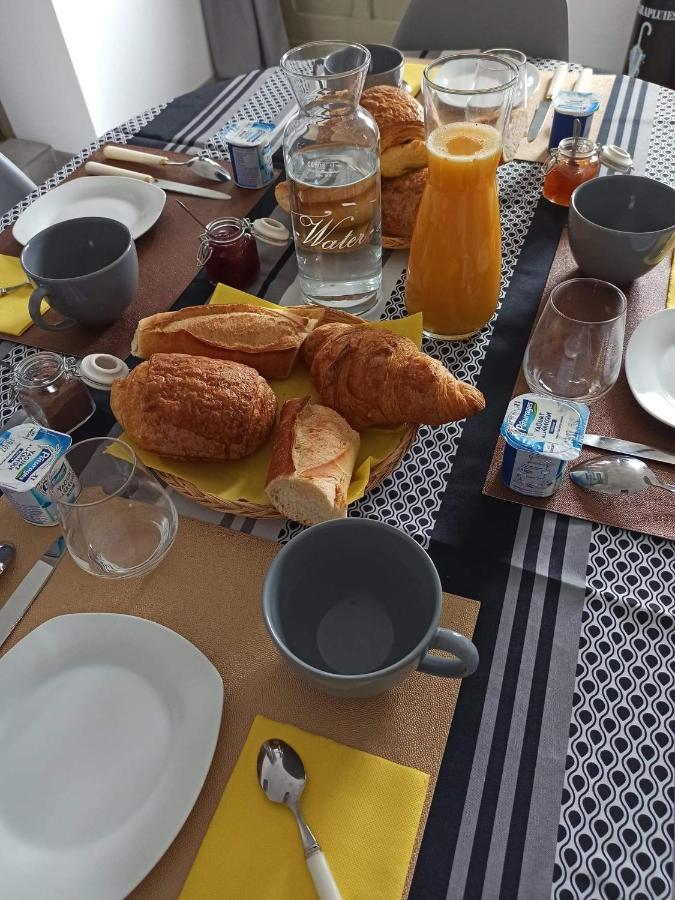 Les Muches Bed & Breakfast Bouzincourt Luaran gambar